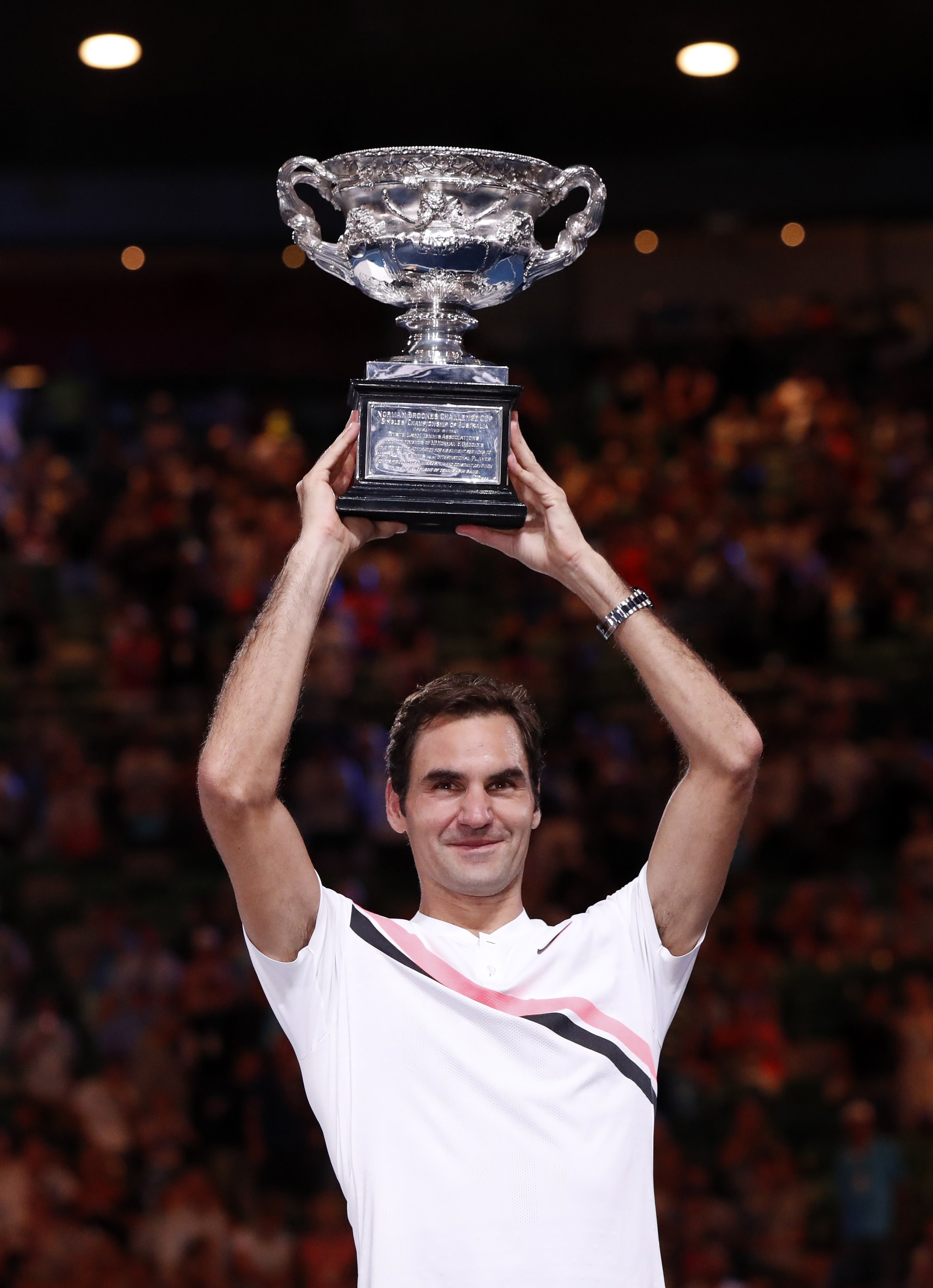 米兰体育官网-关于澳大利亚网球队横扫世界网球队，费德勒惊艳世界的信息