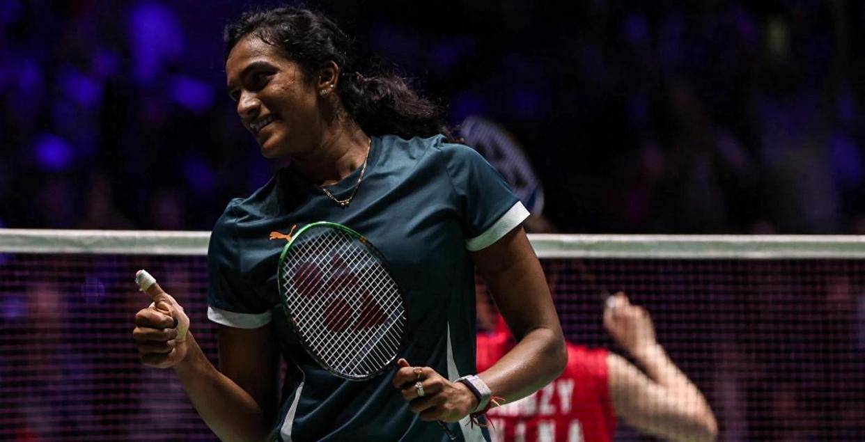 印尼羽毛球队险胜日本羽毛球队，辛杜送出助攻的简单介绍