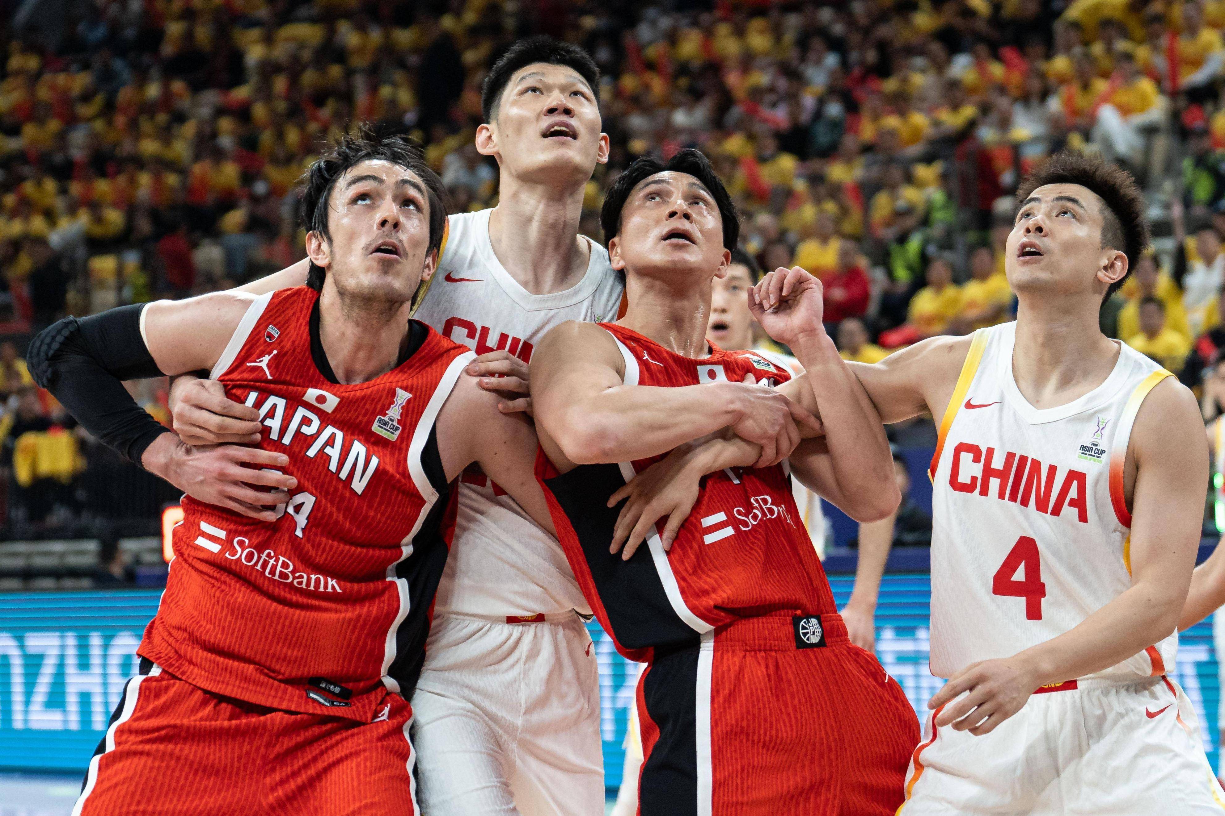 米兰体育下载-关于亚洲杯篮球锦标赛举办闭幕典礼，各队挥泪告别的信息