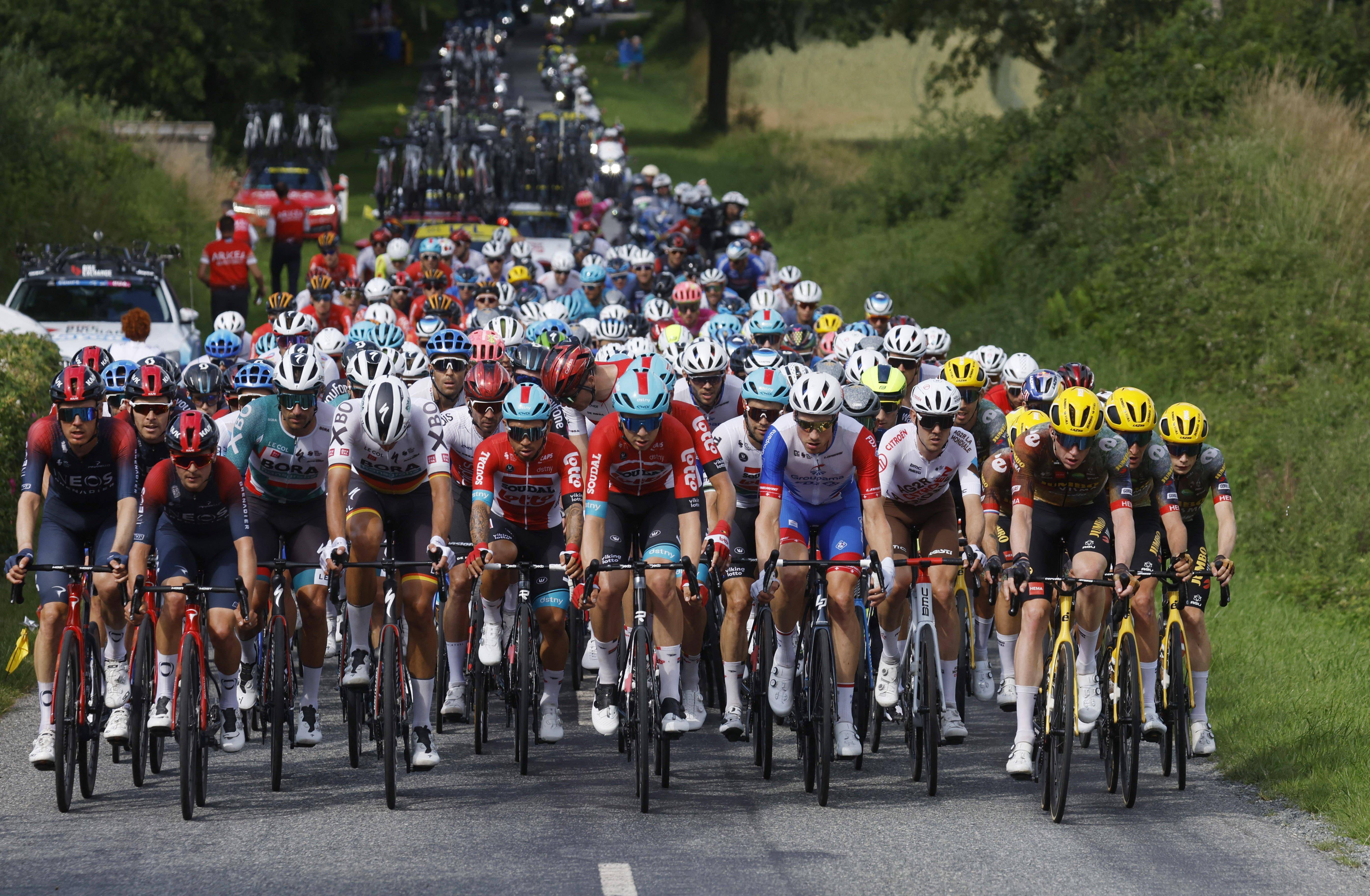 关于热血沸腾！法国联赛中的激情角逐的信息