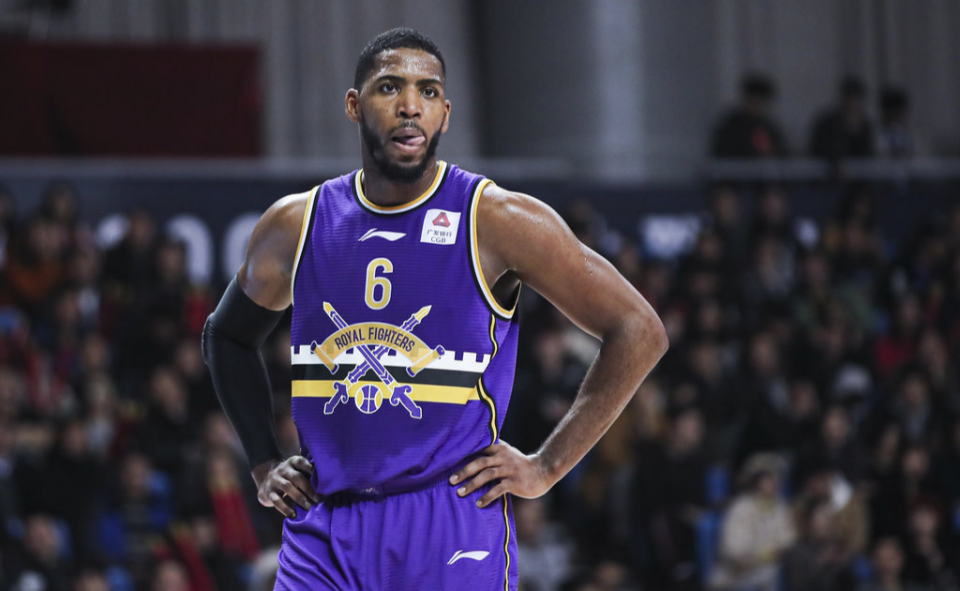 灰熊队外援状态回勇，为球队赢得宝贵胜利的简单介绍