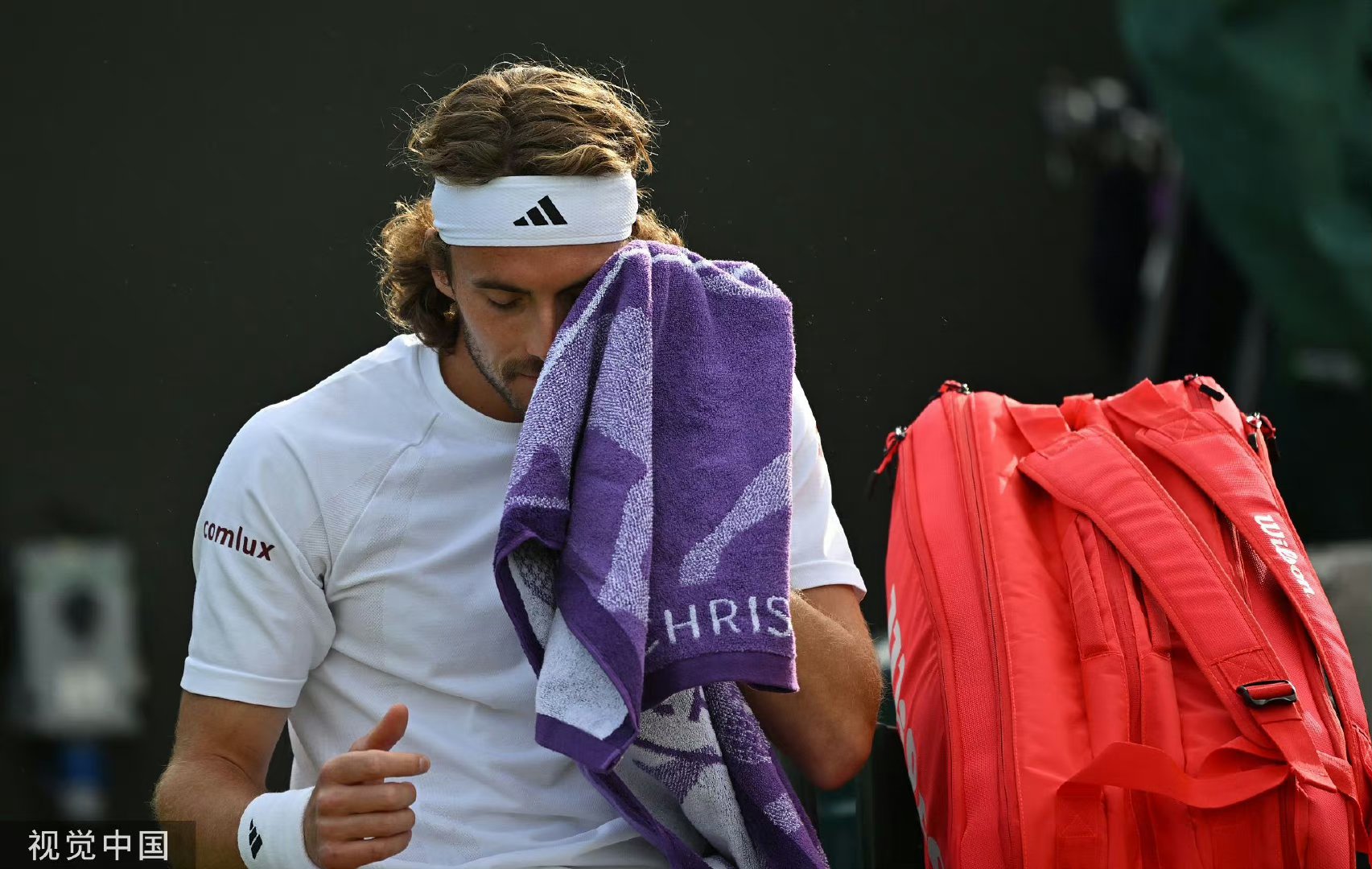 米兰体育下载-世界网球队绝杀欧洲网球队,兹维列夫统治全场的简单介绍