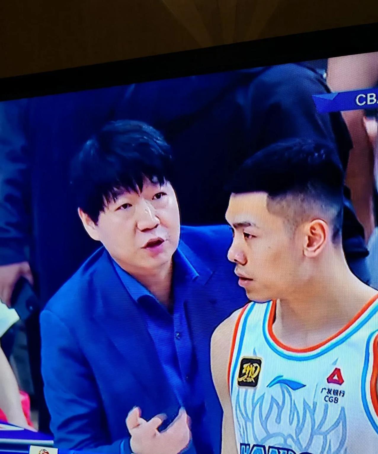 米兰体育入口-包含辽宁本钢战胜北京北控，取得连胜势头的词条