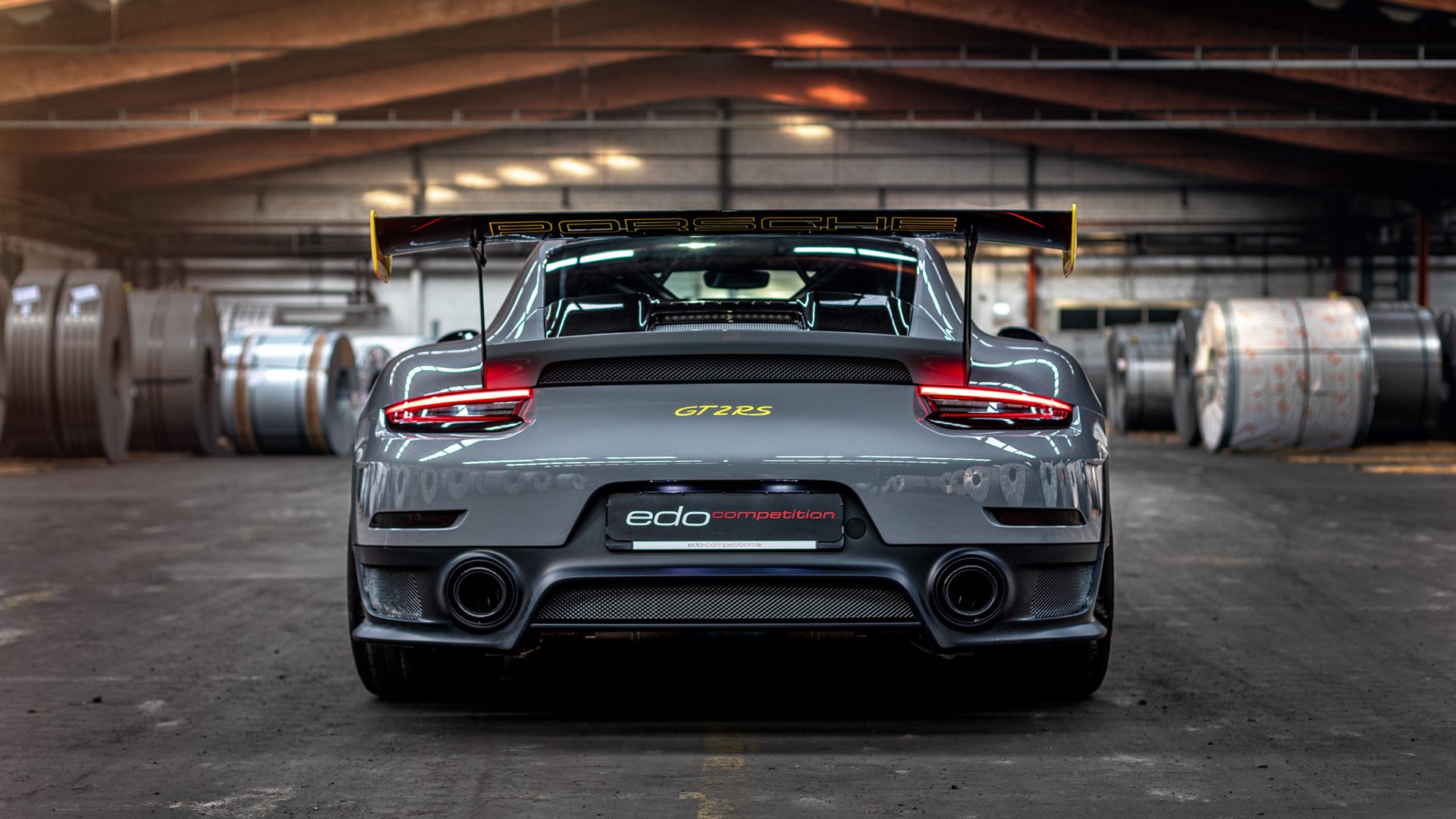 米兰体育下载-南半球风暴席卷亚平宁，新西兰式足球哲学如何全面压制国际米兰，及弗拉霍维奇在英超的冠军接管启示