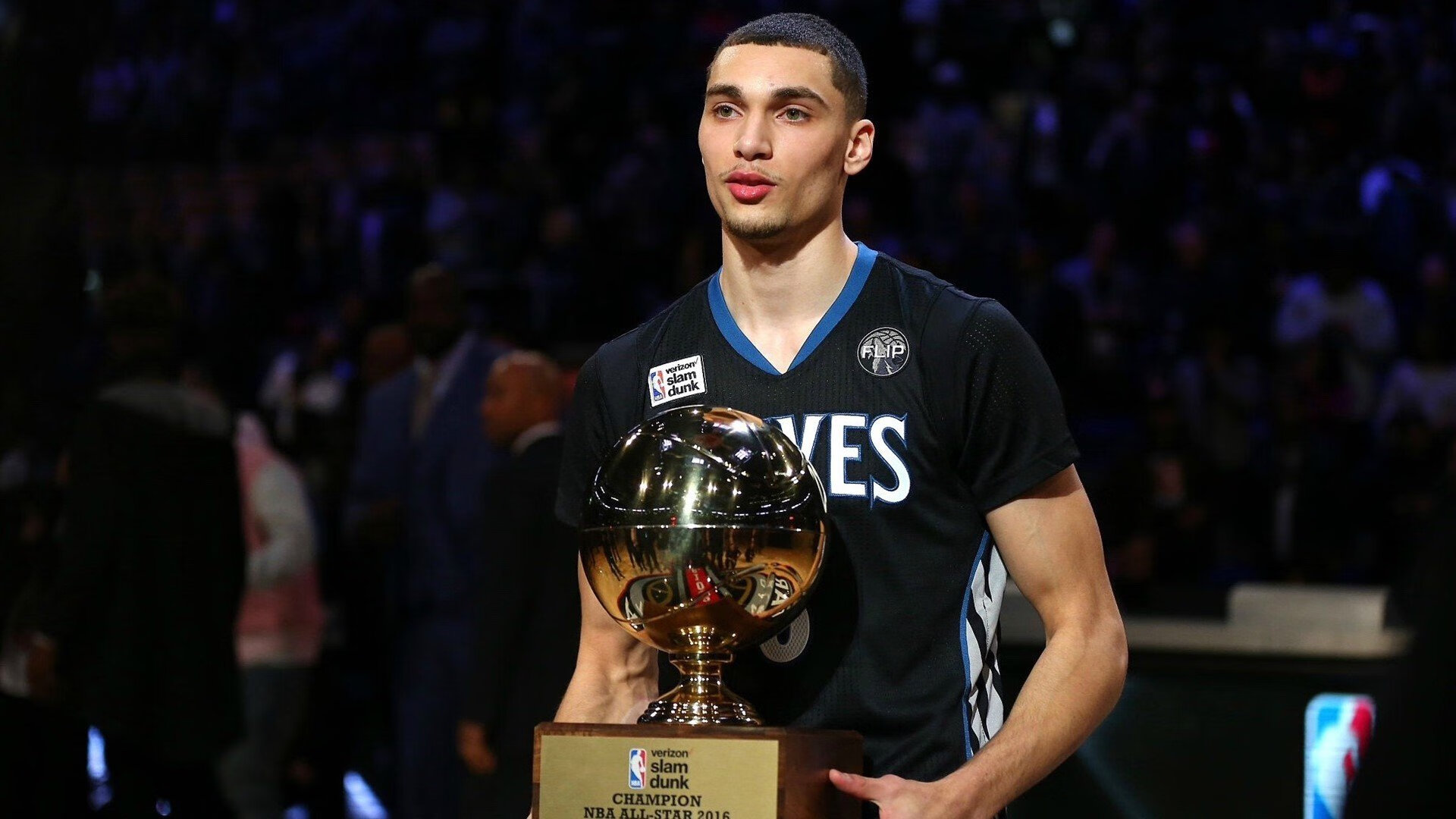 拉塞尔状态火热，威廉姆斯车队横扫红牛二队，展现F1中游车队的唯一性崛起